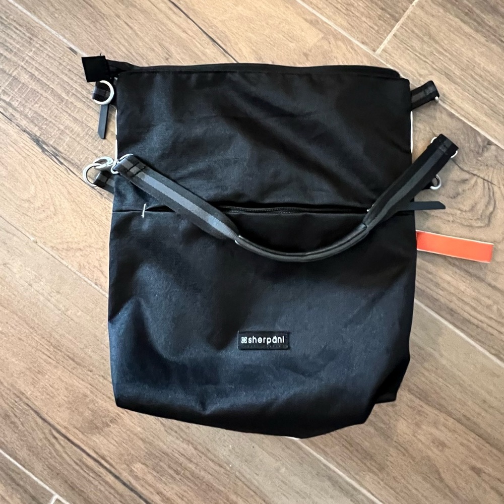 Sherpani Bag